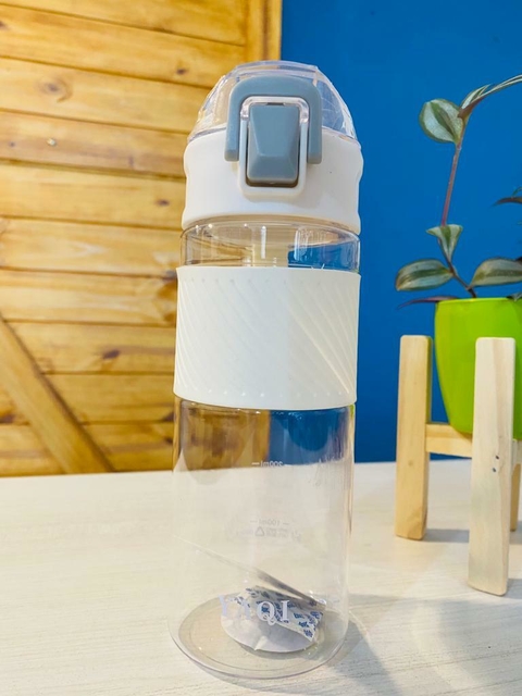 Botella deportiva PVC con grip 600 ml LIBRE DE BPA BLANCA