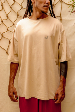 T-SHIRT OVERSIZED - CASA DO PESCADOR - AREIA - comprar online