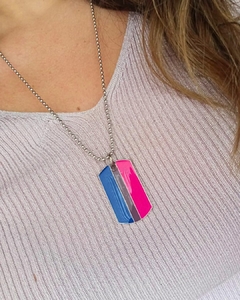 Collar Placa Bisexual en internet