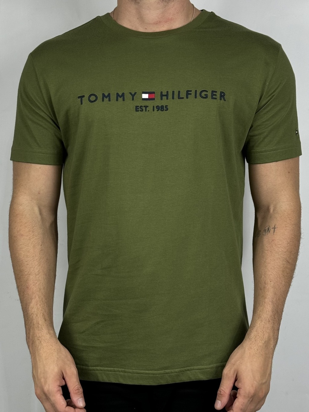 Camiseta Tommy Hilfiger 1985 Verde Militar