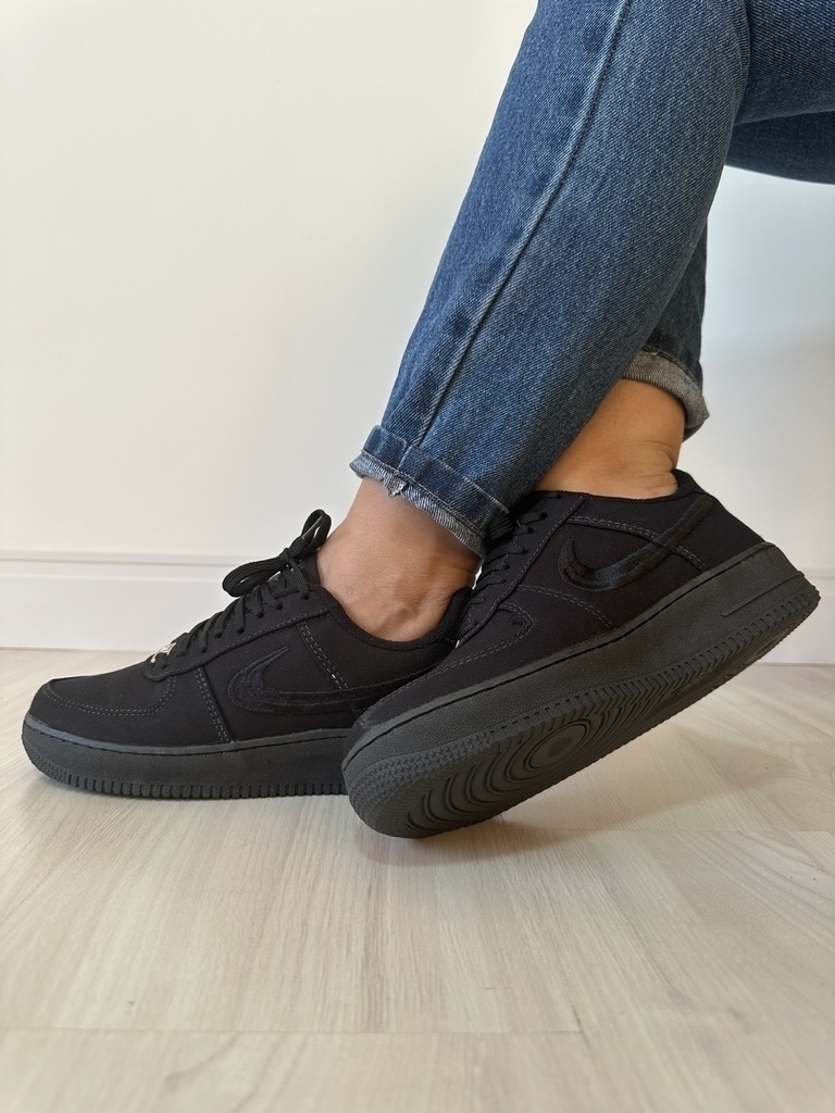 All black nike air force cheap 1