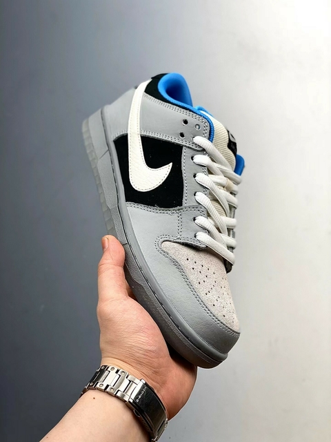 Nike sb store dunk london