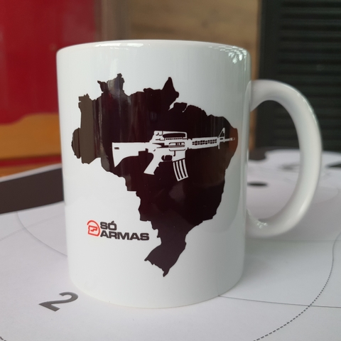 Caneca Só Armas