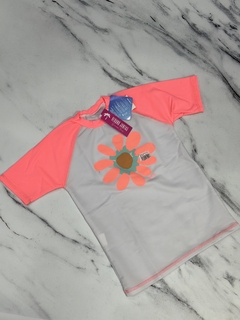 REMERA UV FLOR