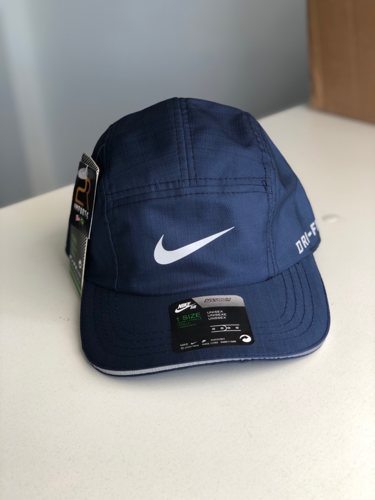 Boné nike sb azul marinho sales