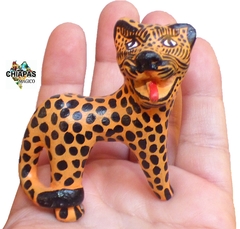 JAGUAR PEQUEÑO DE BARRO (NARANJA)