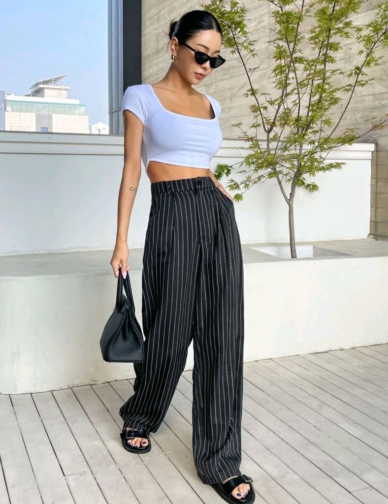 Calça risca best sale de giz feminina
