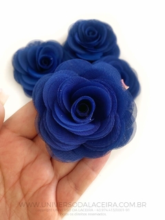 Flor de Voil Azul Marinho - Elegância em 3 Opções de Tamanhos