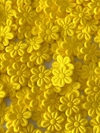 Flor de Tecido Amarelo Ouro 1cm - 50 Unidades