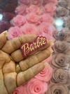 Aplique em Acrílico Barbie Dourado com Base Pink