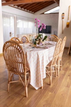 Mesa de jantar Satu em fibra natural - 2 tamanhos - CASA CAHAYA - Produção de móveis artesanais e sustentáveis em fibra natural