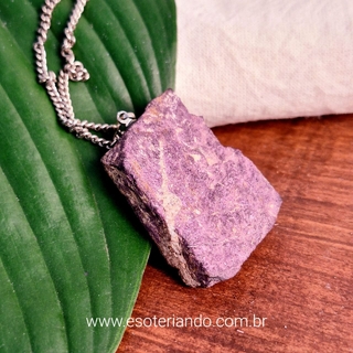 Colar pedra Purpurita Bruta- proteção psíquica -peça única
