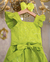 Conjunto verde em tecido bordado Petit Cherie