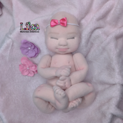 Imagem do Boneca para treinamento de newborn pesando 3 kg