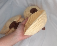 1 mama de crochê + capas mamilos diferentes na internet