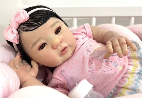 BEBÊ REBORN MENINA HIPER REALISTA CABELO FIO A FIO ADRIANNE TODA EM  SILICONE - Maternidade Mundo Baby Reborn