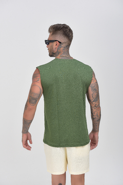 regata machão moletinho com elastano - verde militar - comprar online