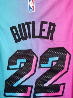 Camiseta Miami Butler 22