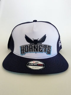 Gorra Charlotte Hornets Snapback plana - comprar online