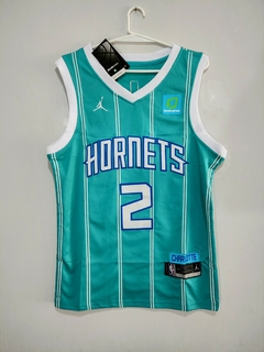 Camiseta Charlotte Hornets 2 Ball