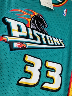 Camiseta Detroit Pistons 33 Temporada 1998-99 - tienda online