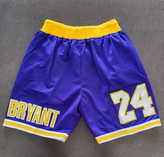 Short Lakers Kobe Bryant 24 en internet