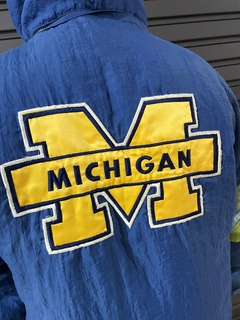 Michigan 90’s Logo 7 na internet