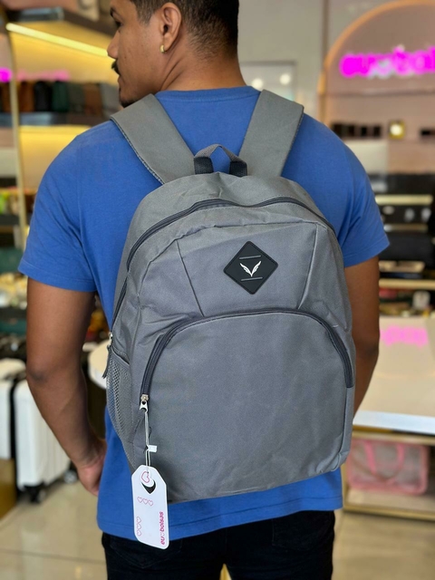 MOCHILA ESCOLAR
