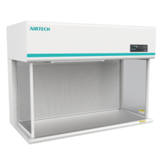 CABINE PCR/DNA, FLUXO VERTICAL FILTRO HEPA 99.99%, ILUMINAÇÃO INTERNA E LÂMPADA UV P/ DESCONTAMINAÇÃO, SEM VIDRO PROTETOR FRONTAL DESLIZANTE, ÁREA INTERNA EM AÇO INOX MEDINDO 112CM (LARG) X 49CM (COMP) - MODELO CLEAN-6-HOLD-SVF-112CM