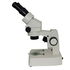 ESTEREOMICROSCÓPIO BINOCULAR, COM ZOOM, AUMENTO DE 35X, COM ILUMINAÇÃO DUPLA EPISCÓPICA ATRAVÉS DE LÂMPADA DE HALOGÊNIO DICROICA ESPELHADA 6V/15W E DIASCÓPICA, ATRAVÉS DE LÂMPADA FLUORESCENTE DE 5W, 110V - MDL-DS4-BI