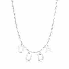 Choker Letras Penduradas