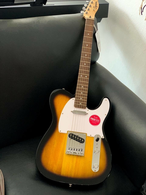 Guitarra Electrica Squier Bullet Rosewood