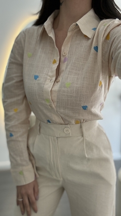 Camisa Corações Nude - comprar online