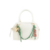 BOLSA PEQUENA EM COURO OFF WHITE COM CHARMS