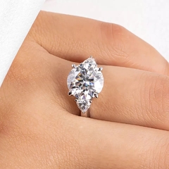 Anel Forever Ring 4.6ct. na internet