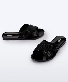 Chinelo Melissa M-Lover Slide - Preto na internet