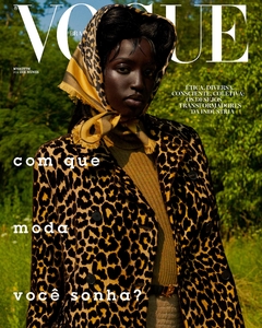 Revista Vogue - Edição agosto 21