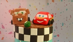 adorno de Rayo Mcqueen y Mate