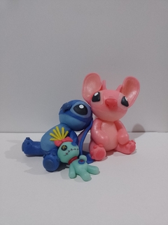 Stitch y Ángela en internet