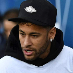 Brinco Cravejado Estilo Neymar Jr (Premium) - comprar online