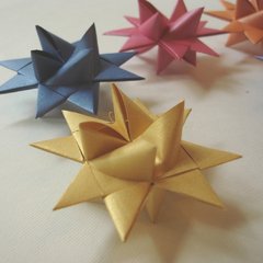 Estrella de Fröbel - origamiteca