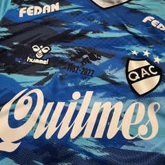 Camiseta arquero Quilmes 2022 celeste Hummel en internet