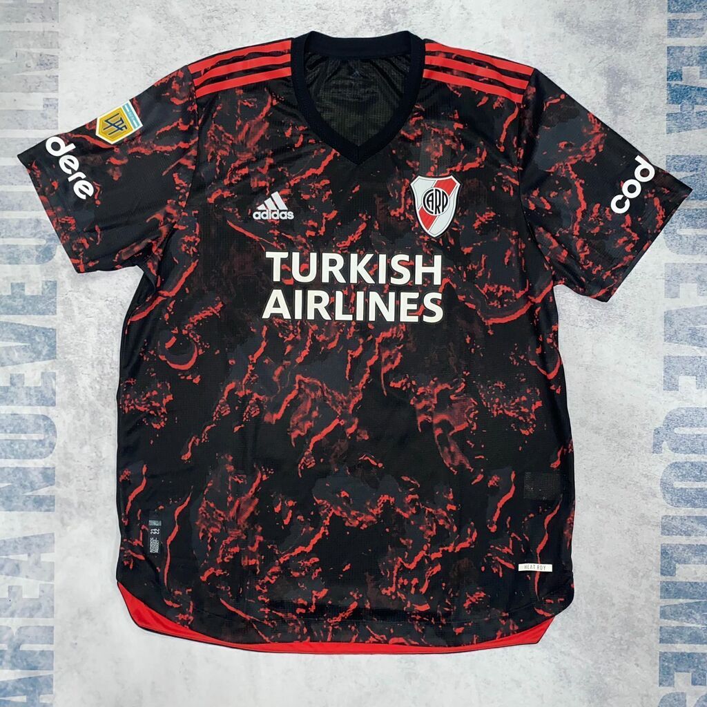 Camiseta River 2021 Alternativa 24 Perez