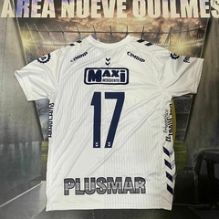 Camiseta Quilmes 2022 titular Hummel #17