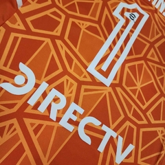 Camiseta arquero River 2023 naranja #1 Armani - Area Nueve Quilmes