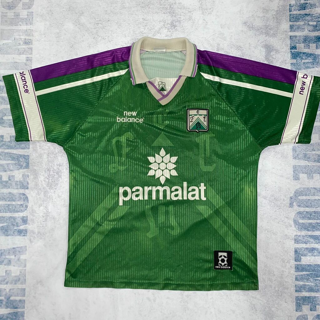 Camiseta ferro new balance sale