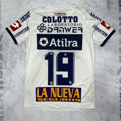 Camiseta Quilmes 2016 titular #19 Colotto - comprar online