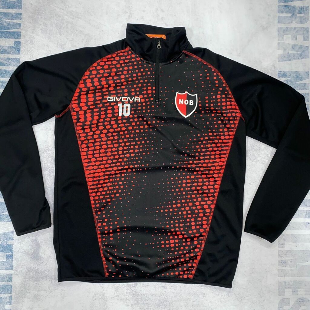 Buzo Entrenamiento Newells 2023 negro 10