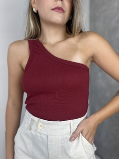 Blusa basic Verona - vinho