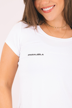 Camiseta Fem Training - Branco - comprar online